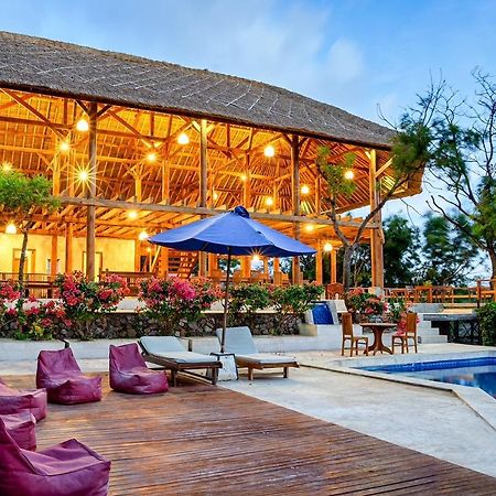 Hotel Heaven On The Planet Ekas Exterior foto