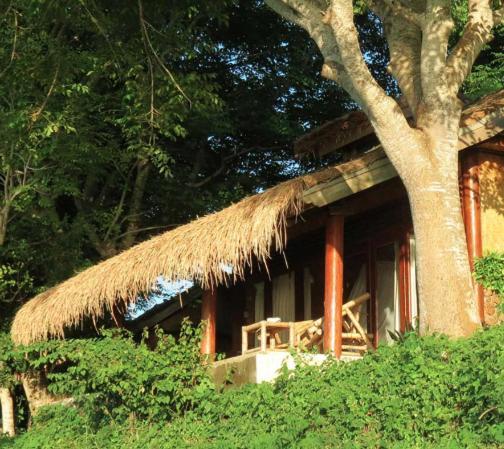 Hotel Heaven On The Planet Ekas Exterior foto