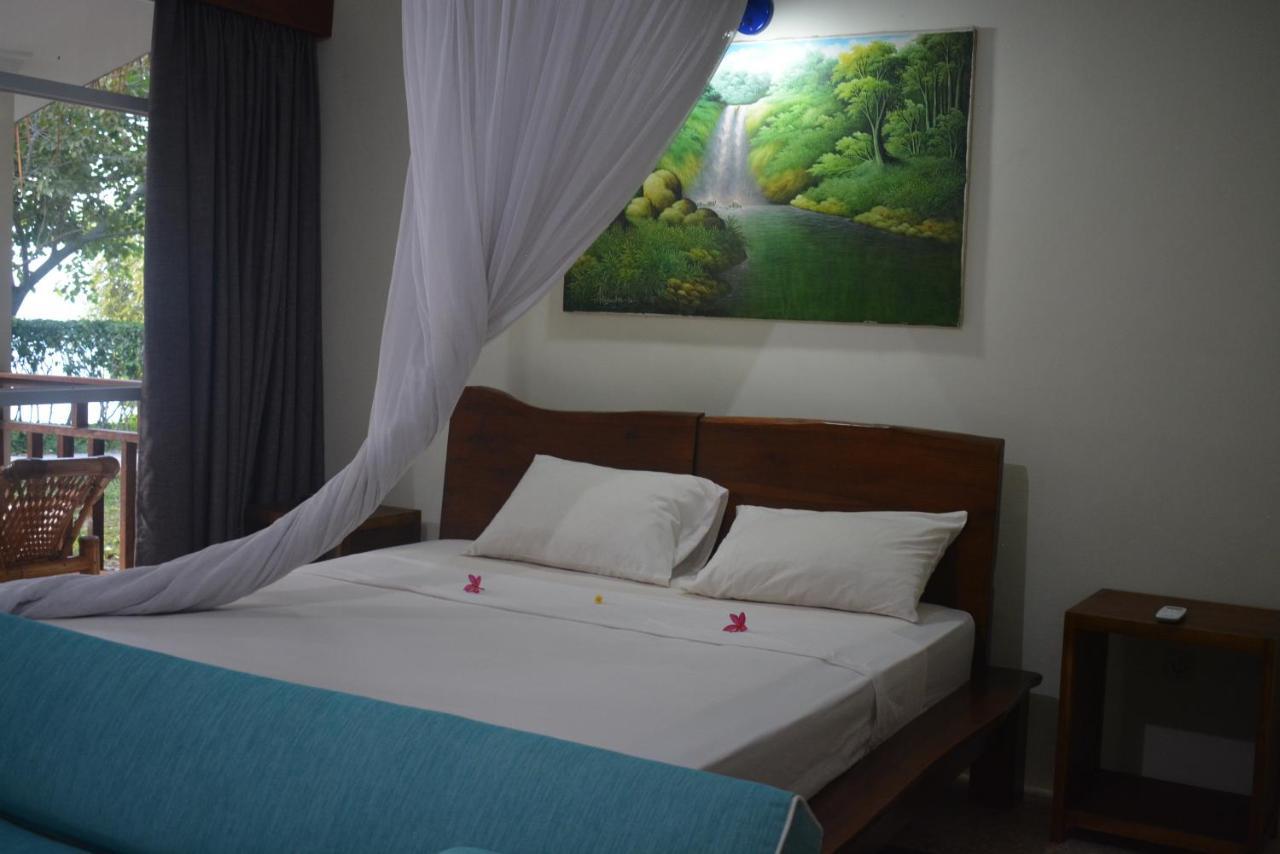 Hotel Heaven On The Planet Ekas Exterior foto